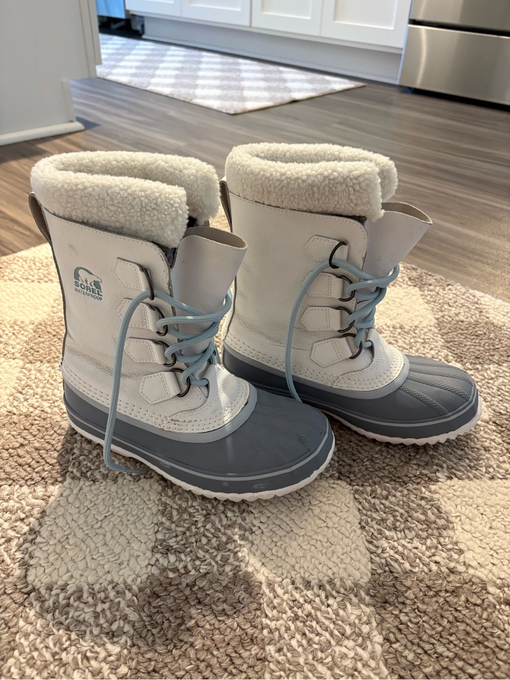 Sorel Kids White and Light Gray Waterproof Winter Boots